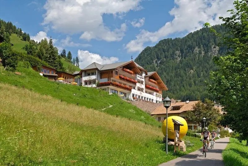 INTERSKI