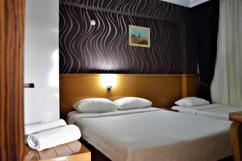 SERENITY SUIT HOTEL