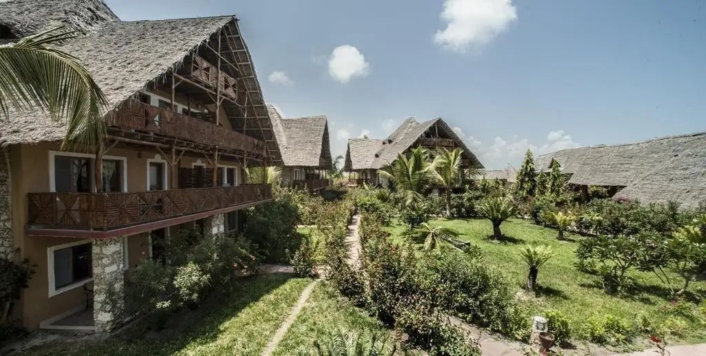 JAZ AMALUNA BEACH RESORT ADULTS ONLY (16+) (EX. PALUMBOREEF BEACH RESORT)