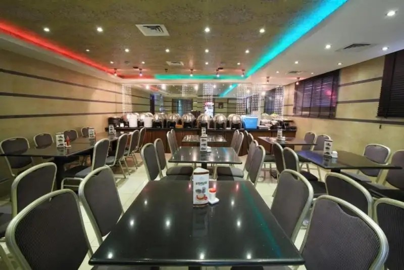 OYO 578 OASIS DEIRA HOTEL