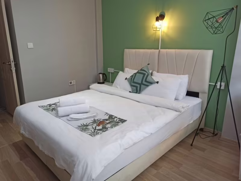 TAXIM STARLIGHT HOTEL