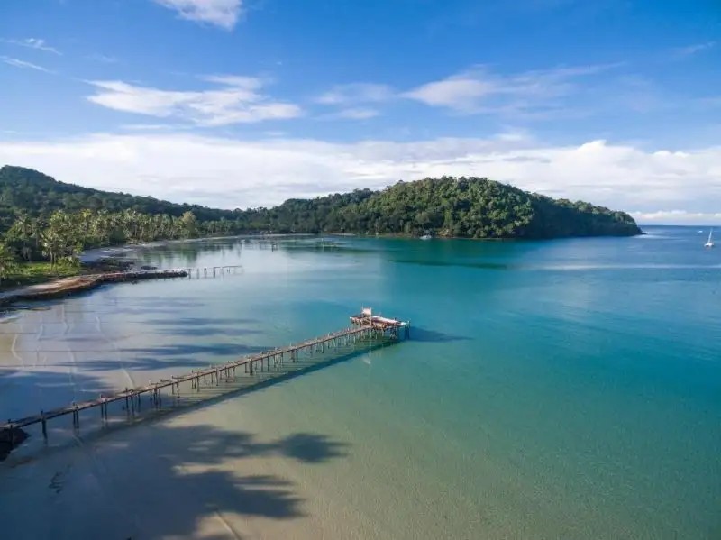 BEACH NATURAL RESORT