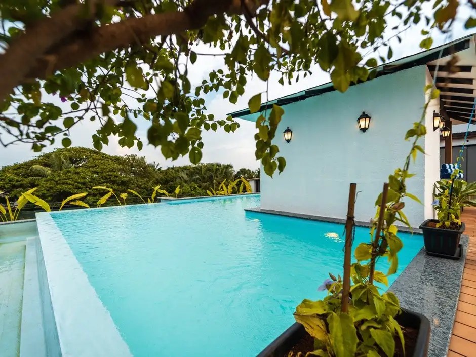 EVOKE PREMIUM CANDOLIM