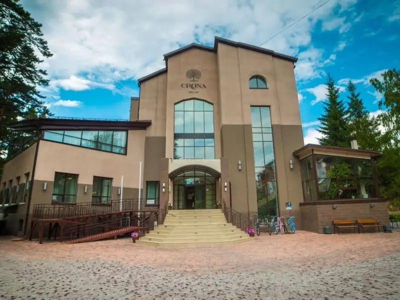 CRONA MEDICAL & SPA HOTEL (КРОНА)