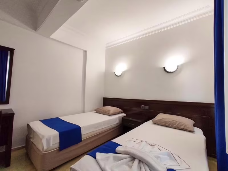 MORAY DUKA BEACH HOTEL
