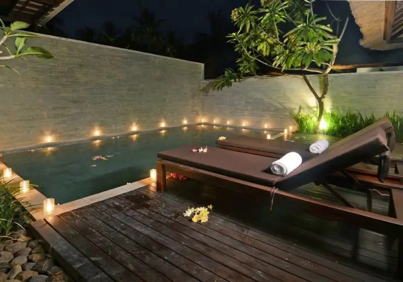 LIVING ASIA
