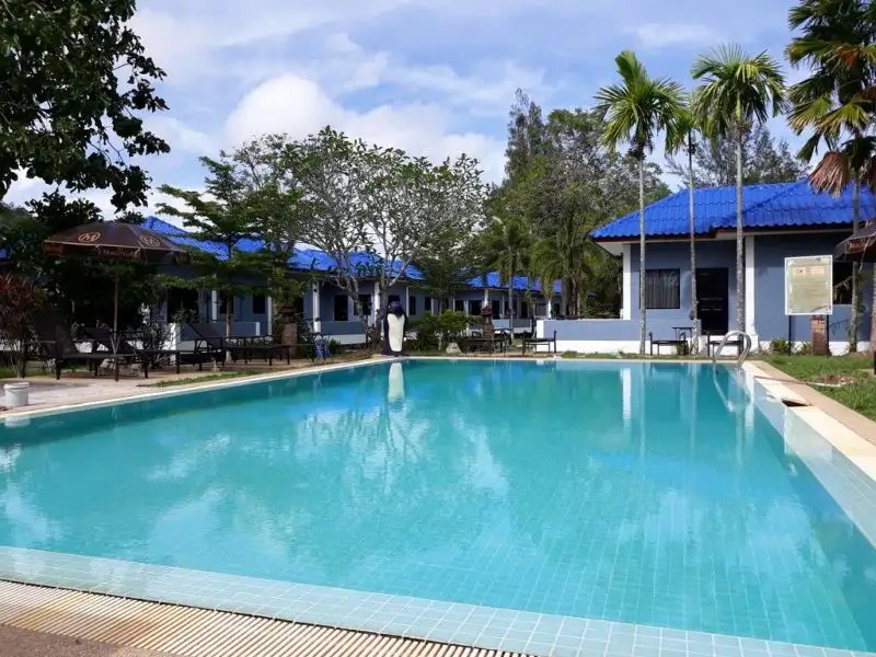 PRAEWA VILLAS NAIYANG