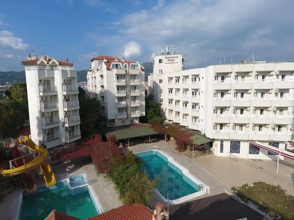 OSCAR MARMARIS