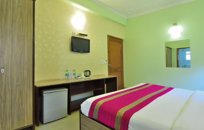 PERSONA INTERNATIONAL HOTEL
