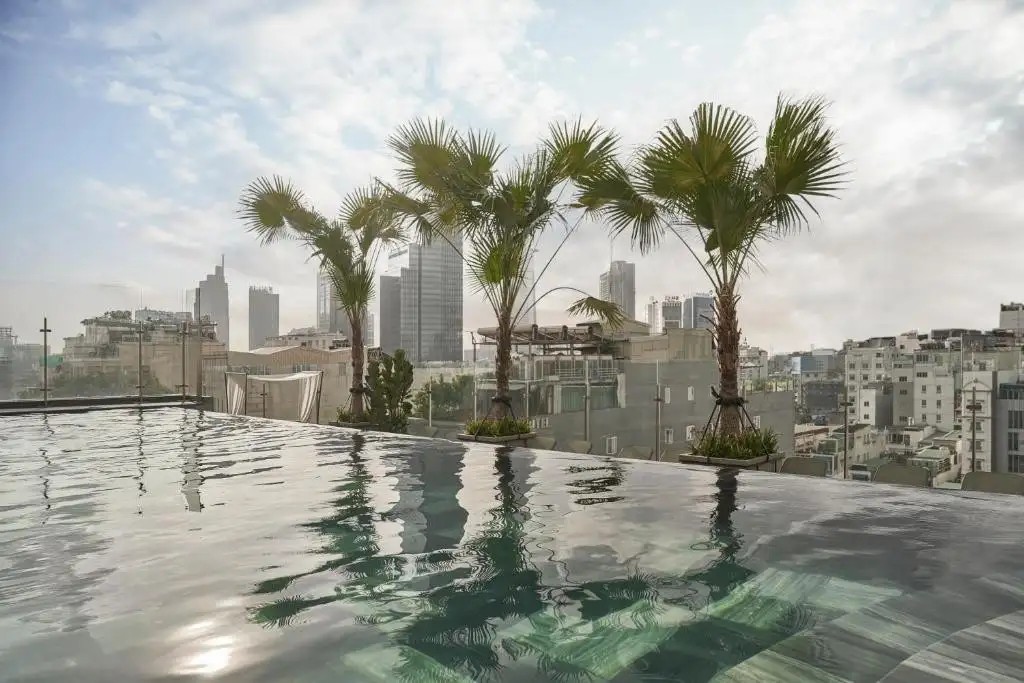 LA SIESTA PREMIUM SAIGON