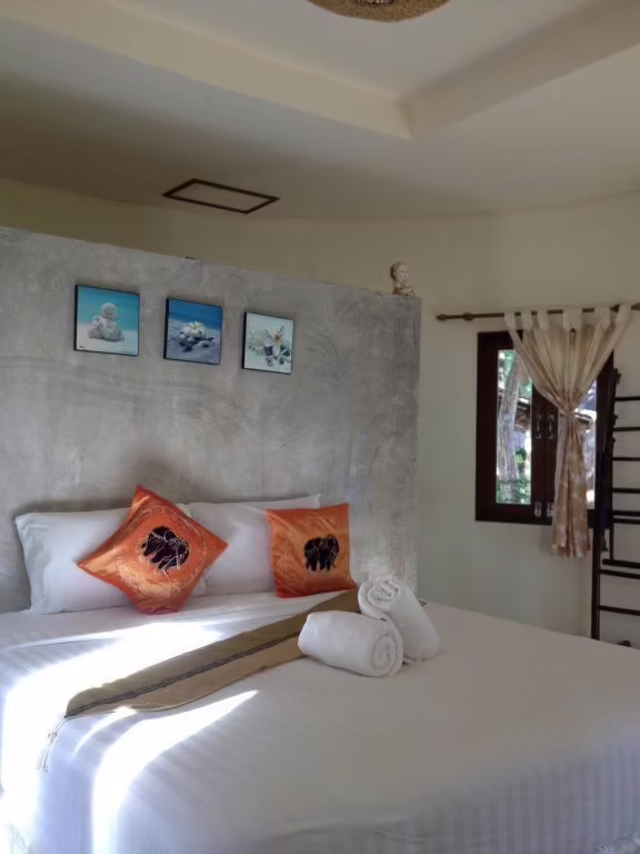THE TROPICAL BEACH RESORT