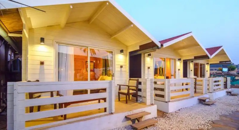 ANTARES BEACH RESORT