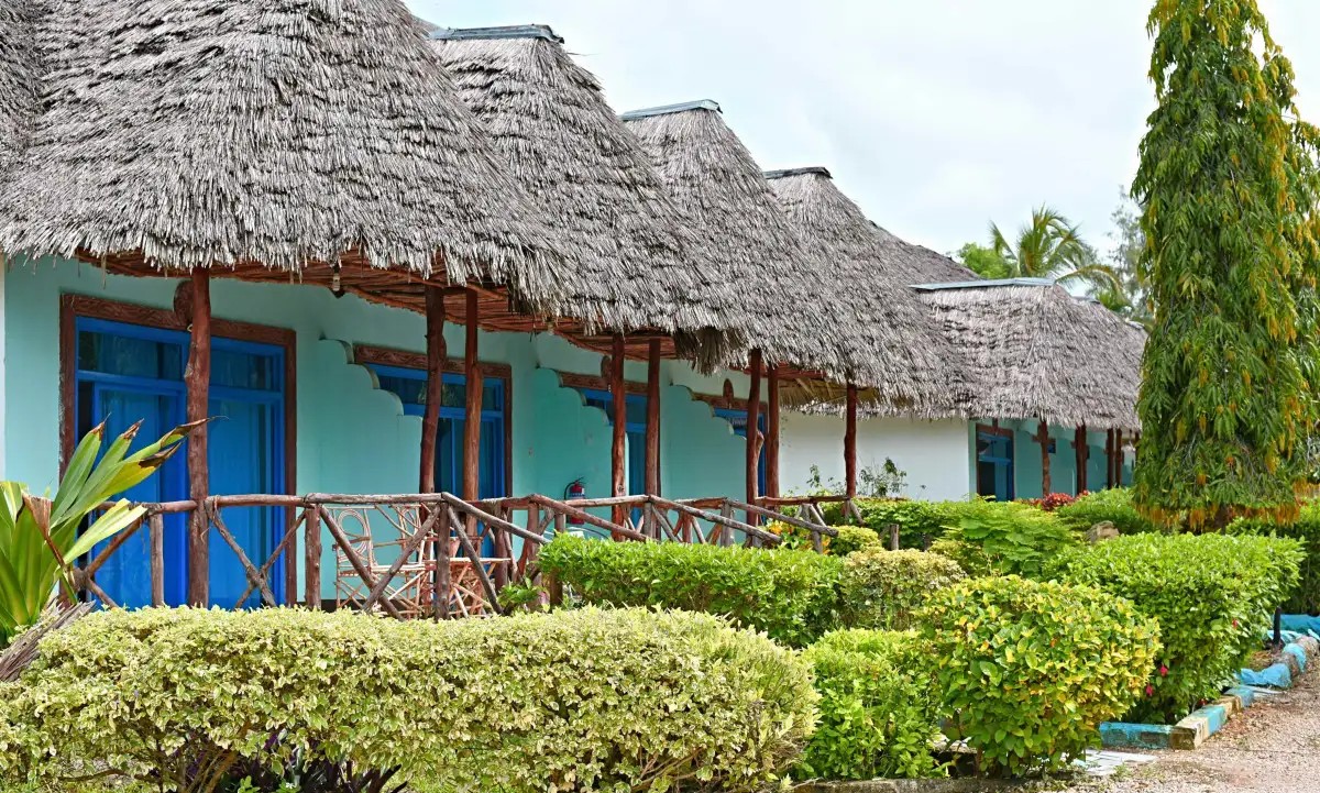COCONUT TREE VILLAGE BEACH RESORT