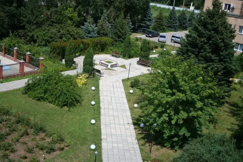 ОТЕЛЬ ПЛЕС