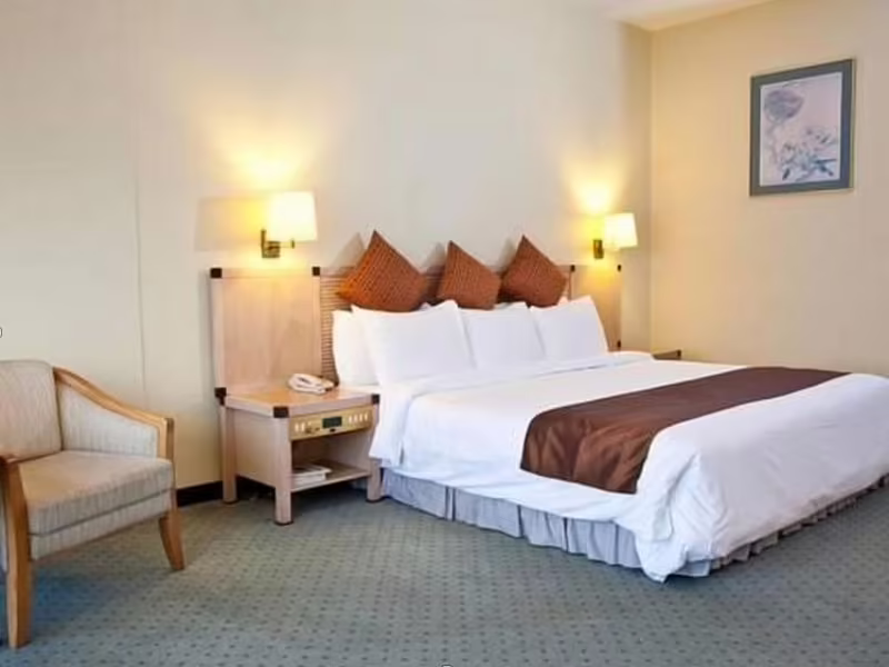 CAMBODIANA HOTEL