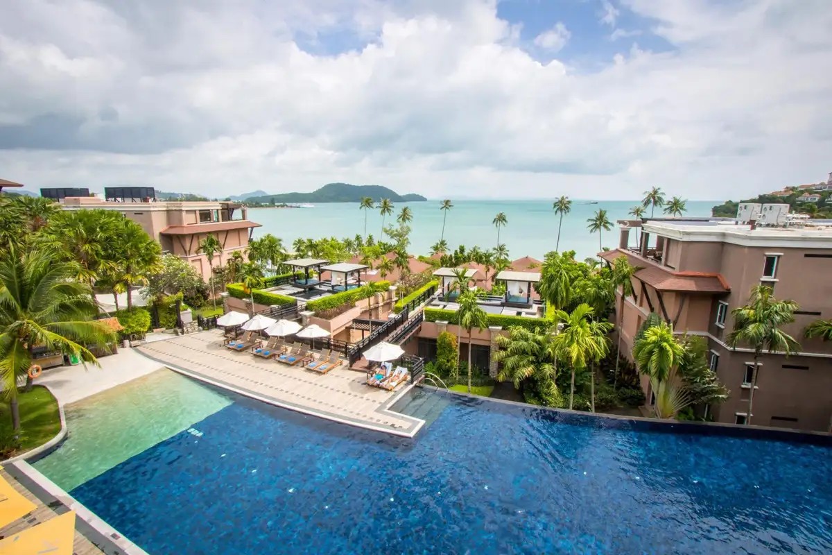 PULLMAN PHUKET PANWA BEACH RESORT (EX. RADISSON PLAZA RESORT PANWA BEACH)