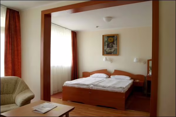 EGER & PARK HOTEL
