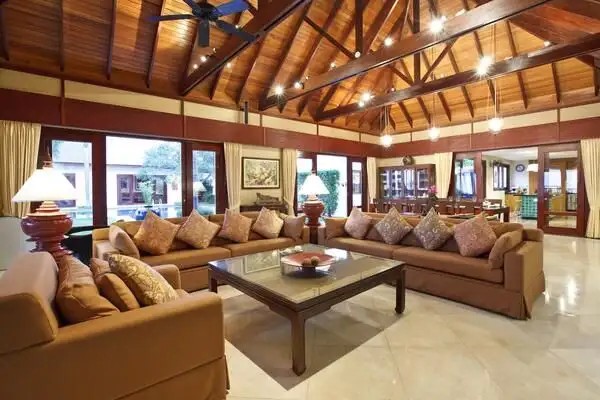 MISKAWAAN LUXURY BEACHFRONT VILLAS