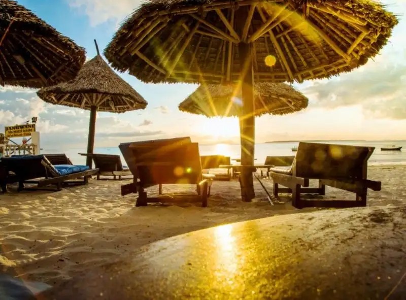 JANGWANI SEA BREEZE RESORT