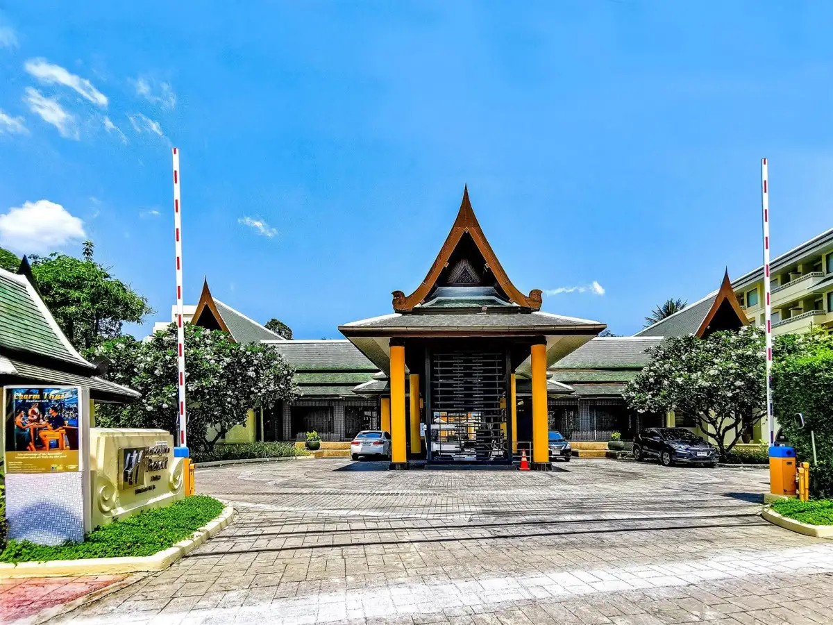 HOLIDAY INN RESORT PHUKET
