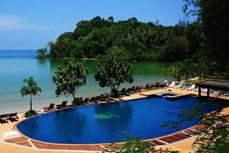 KAW KWANG BEACH RESORT