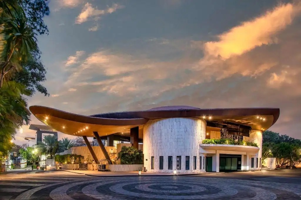 THE SAKALA RESORT BALI (EX. MANTRA SAKALA RESORT & BEACH CLUB)