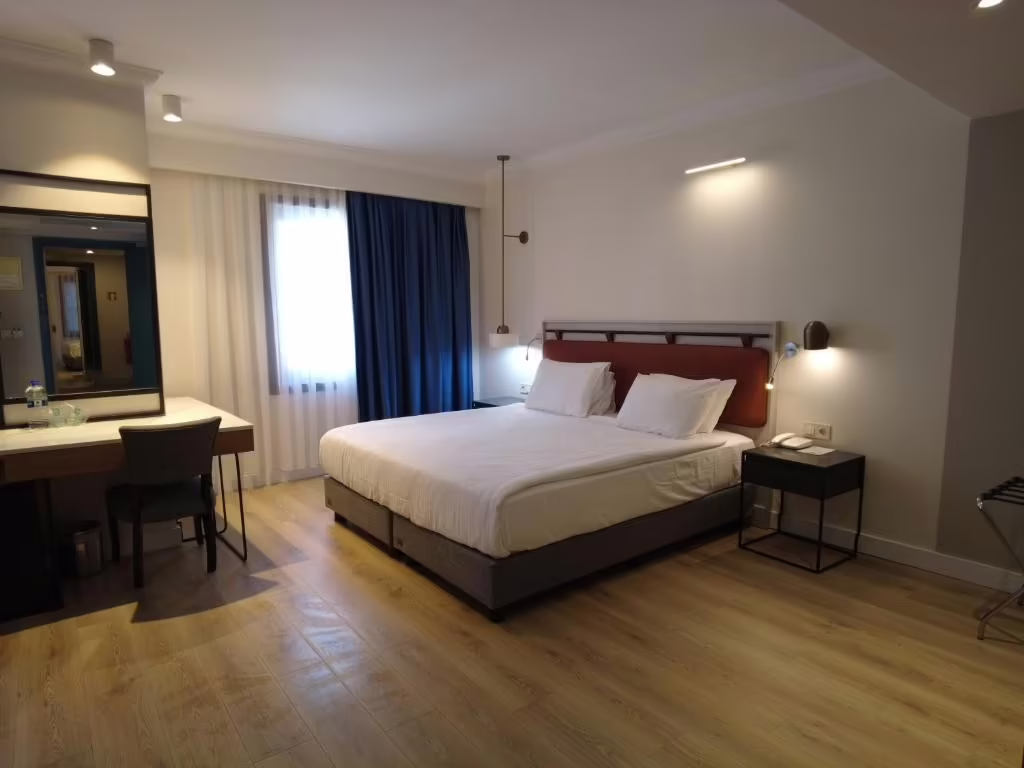 FERONYA HOTEL