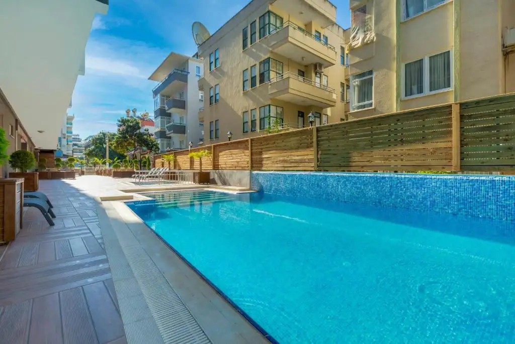 ROYALISA CITY APART