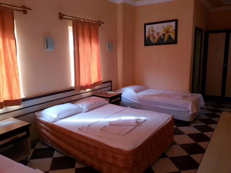 SANTANA HOTEL