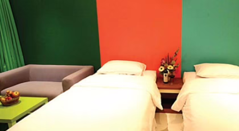 XANADU BEACH RESORT