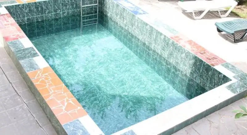 RIVIERA GUEST HOUSE