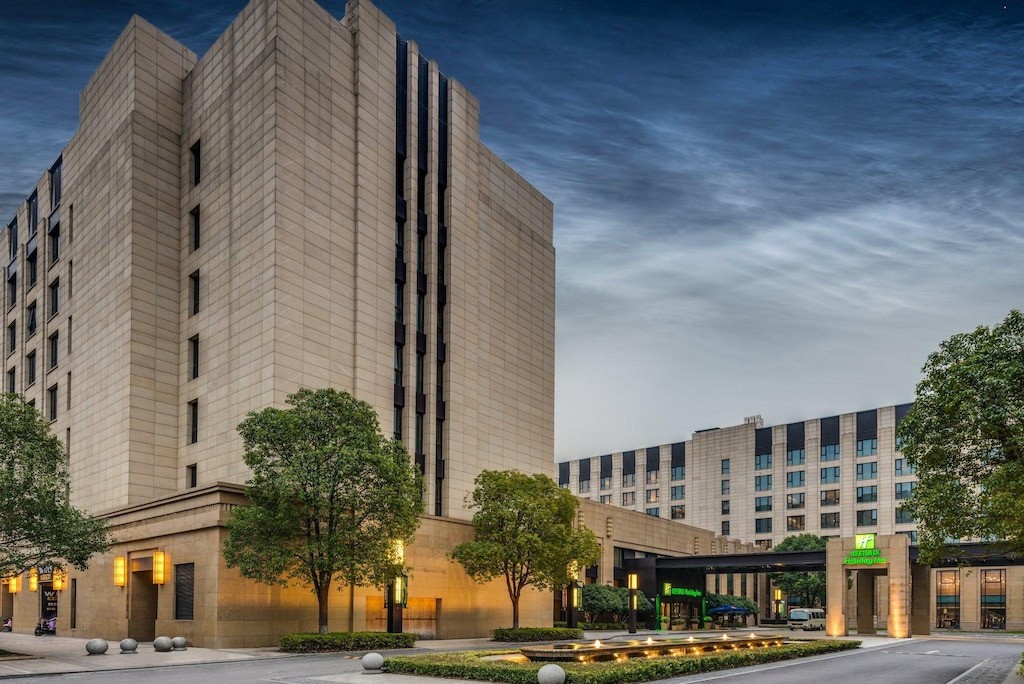 HOLIDAY INN SHANGHAI HONGQIAO