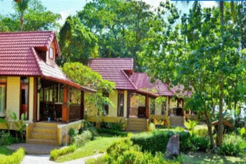 SAYANG BEACH RESORT