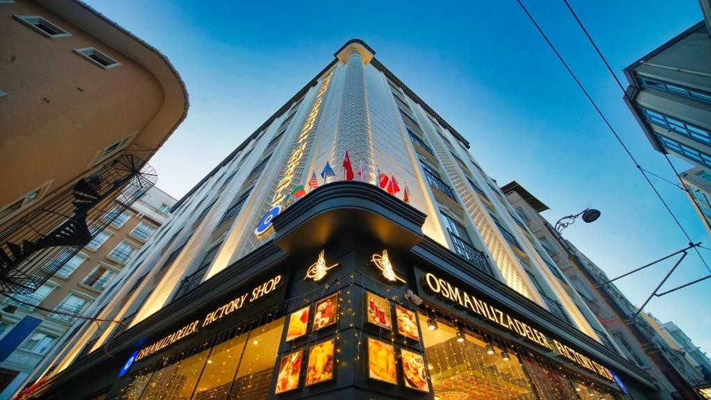 MY DREAM HOTEL
