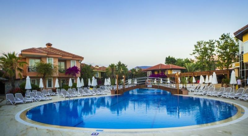 CLUB DIZALYA