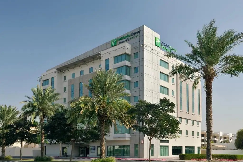 HOLIDAY INN EXPRESS JUMEIRAH