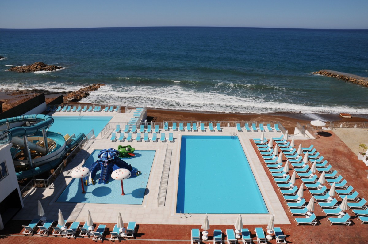LONICERA WEST HOTEL (EX. GOLD ISLAND FAMILY)