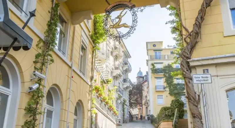 HELIOPARK ZUM HIRSCH