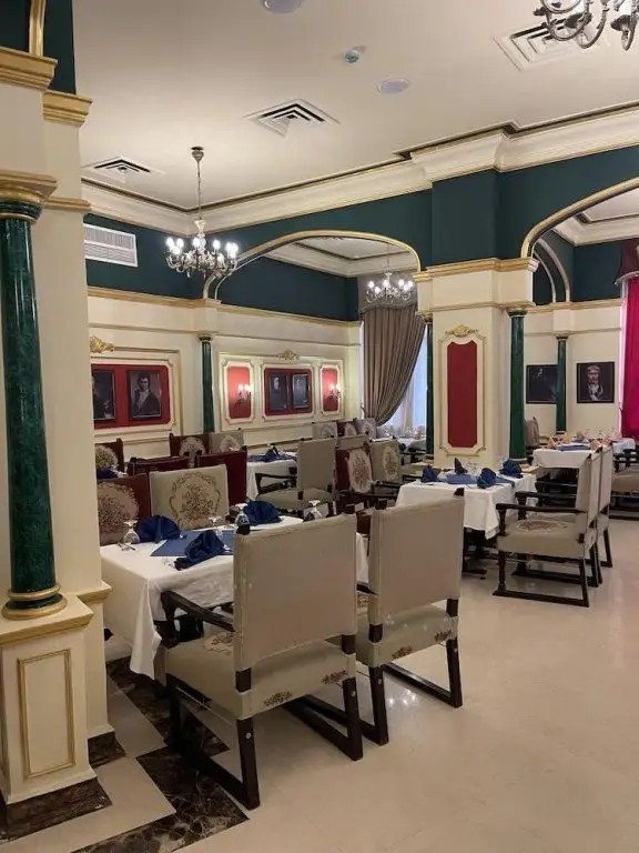 COSMOPOLITAN PLAZA INN (COSMOPOLITAN)