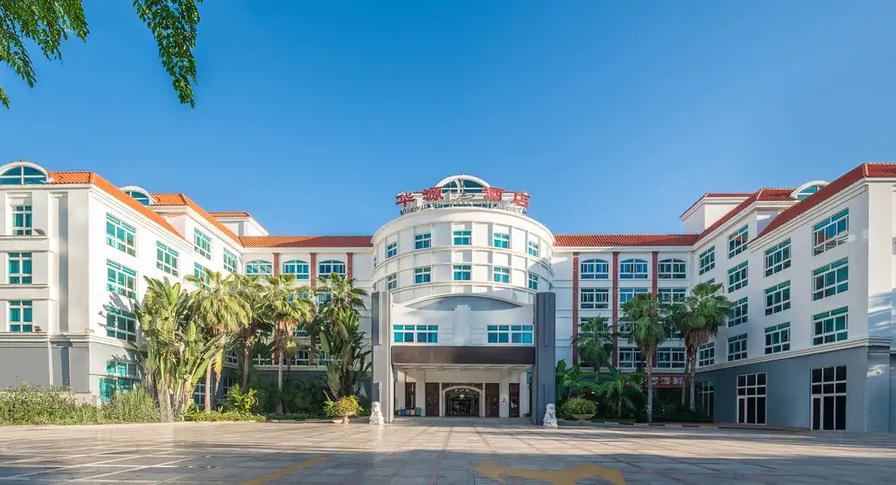 HUAYUAN HOT SPRING SEAVIEW RESORT