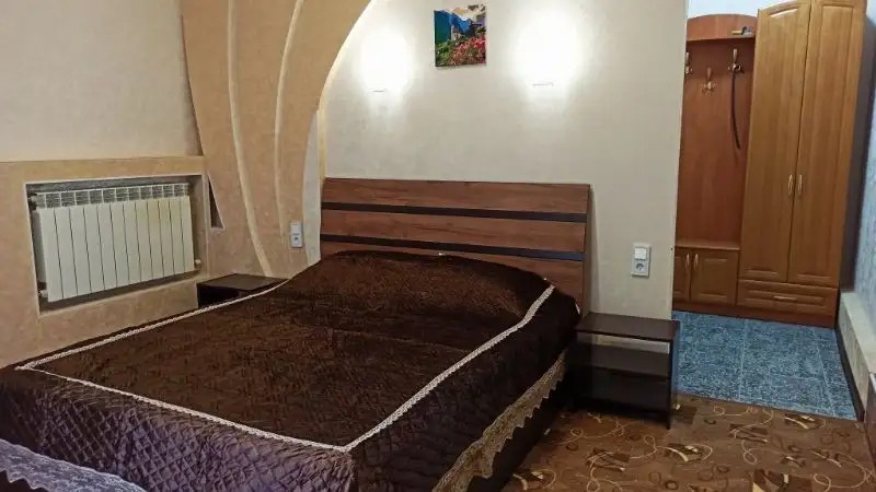 НА КРАСИНА 38
