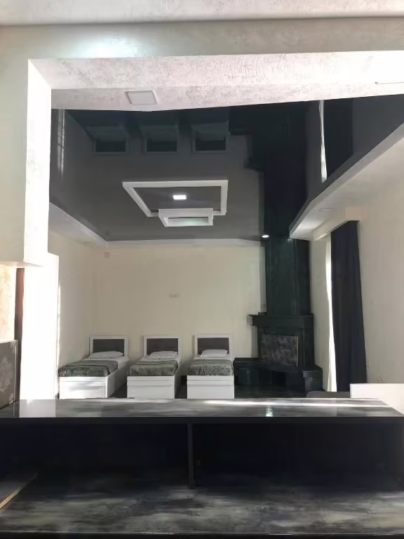 Z13 HOTEL
