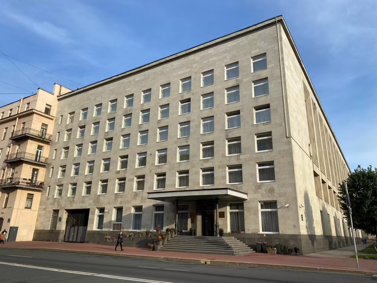СМОЛЬНИНСКАЯ