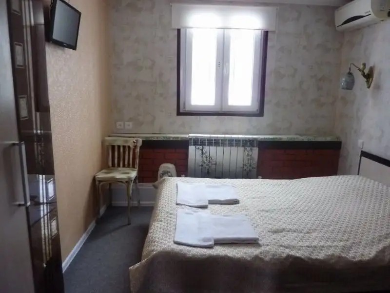ОТЕЛЬ ДОСТОЕВСКИЙ