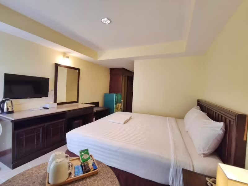 THE CHANTHONG HOTEL PATTAYA