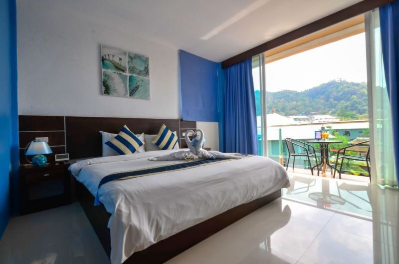 deluxe