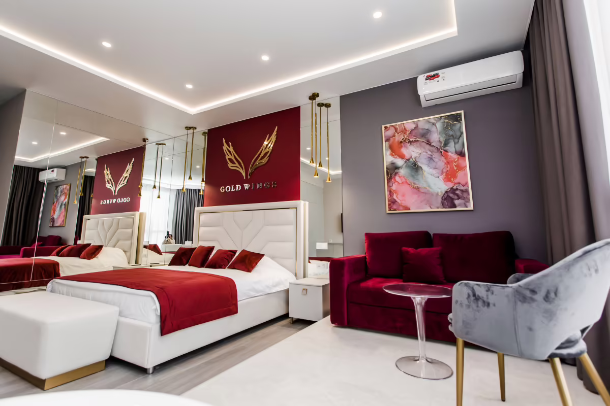 GOLD WINGS АПАРТАМЕНТЫ