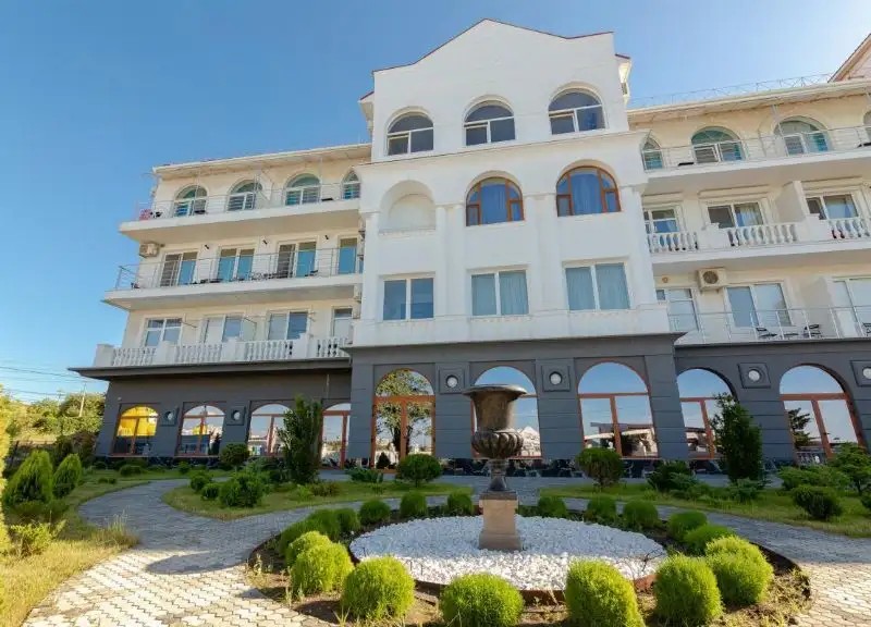 SEA APARTMENTS