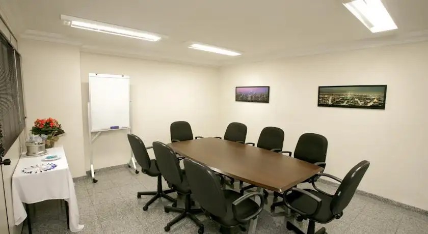 PLAZA INN FLAT ARAXA