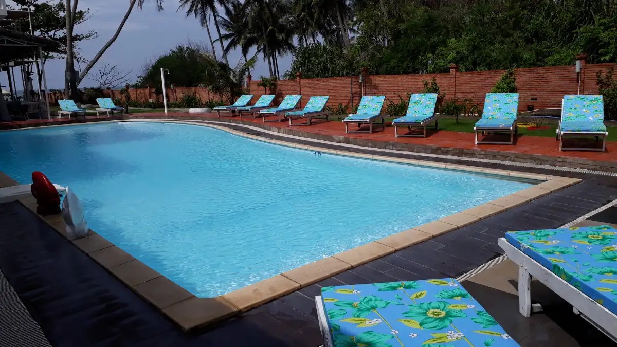 MANILA RESORT (EX. BAVICO BOUTIQUE RESORT MUINE)